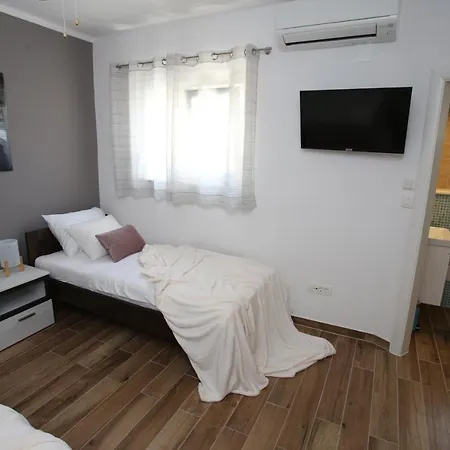 Sun Gardens Luxury With Xxl Heated Pool Villa *